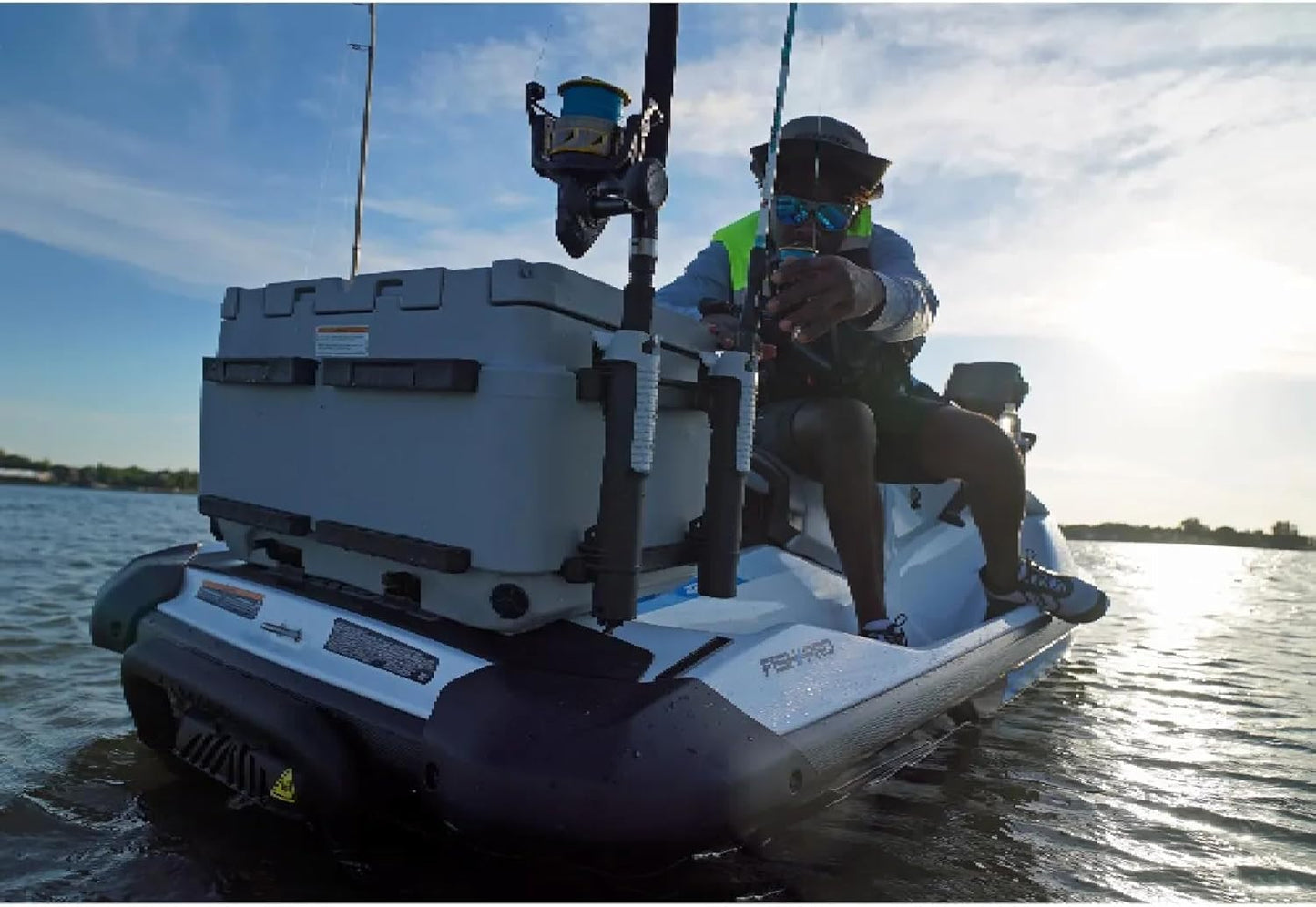 Sea-Doo LinQ Angelrutenhalter für LinQ 13,5 Gallonen Kühler, 295100795