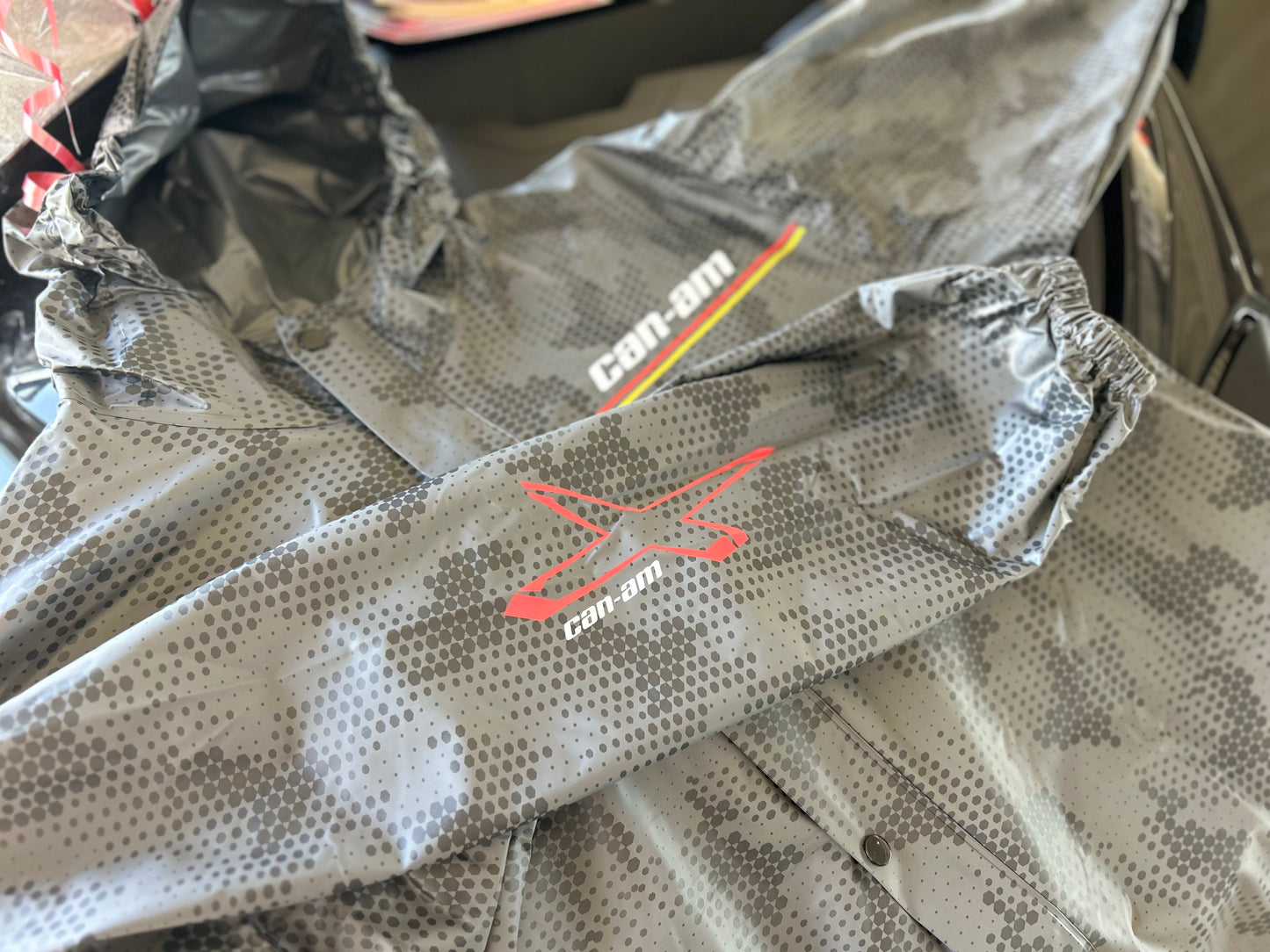 Can-Am Schlammjacke 4560460637-0937-1237-1437